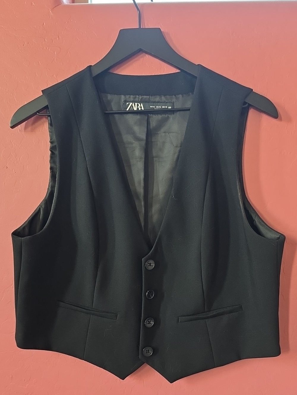 Zara Black Men's Tailored Button-Front Vest